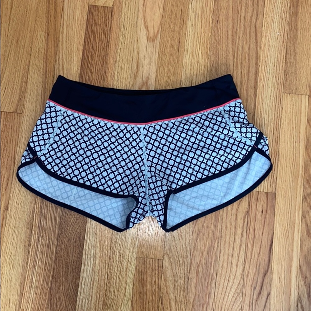 Lululemon speed up short